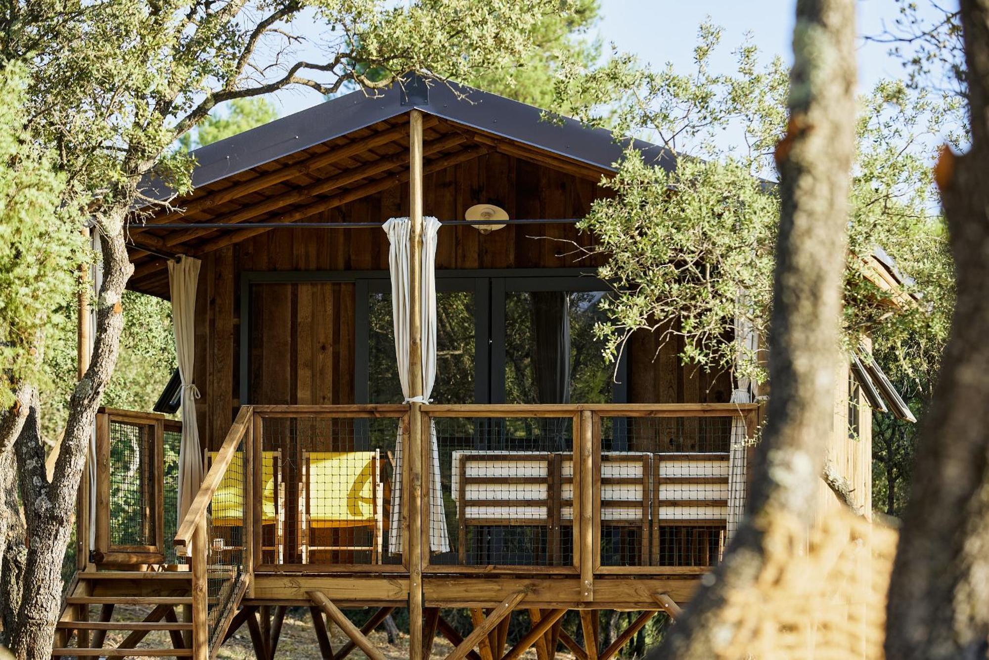 Bed and Breakfast Domaine La Ferme Hi Bride Villelaure Exterior foto