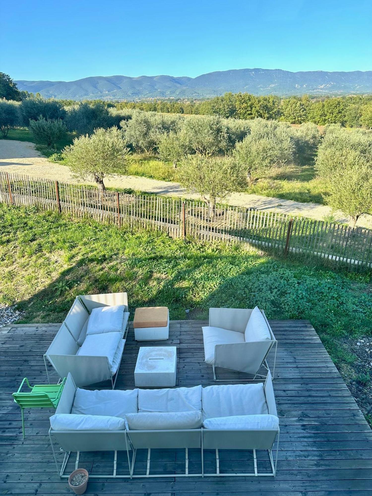 Bed and Breakfast Domaine La Ferme Hi Bride Villelaure Exterior foto